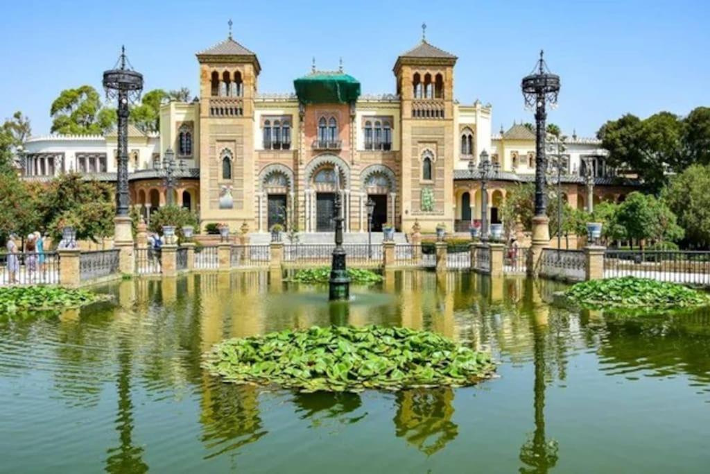 Cozy And Well Connected Apartment Seville Luaran gambar